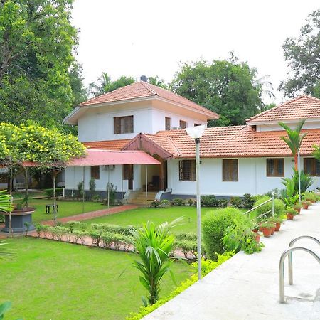 Ayuryogashram Heritage Thrissur 외부 사진