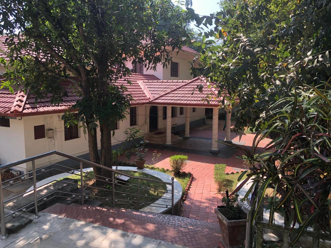 Ayuryogashram Heritage Thrissur 외부 사진